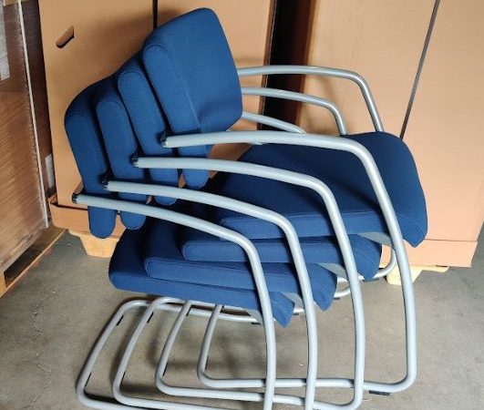 Chaise de réunion SYNERGY avec accoudoirs - OCCASION – Image 2