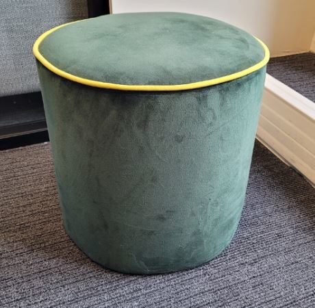 Pouf rond vert foncé en velour 40cm DESIR - OCCASION – Image 3