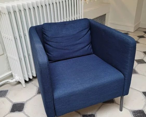 Fauteuil en tissus bleu et accoudoirs ORIANE - OCCASION – Image 3