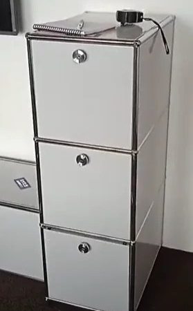 Meuble USM Haller Gris clair 3 cases  L35xP50 H105 - OCCASION – Image 3