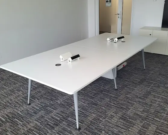 Table de Réunion ABAK Herman Miller 300x140 - OCCASION – Image 2