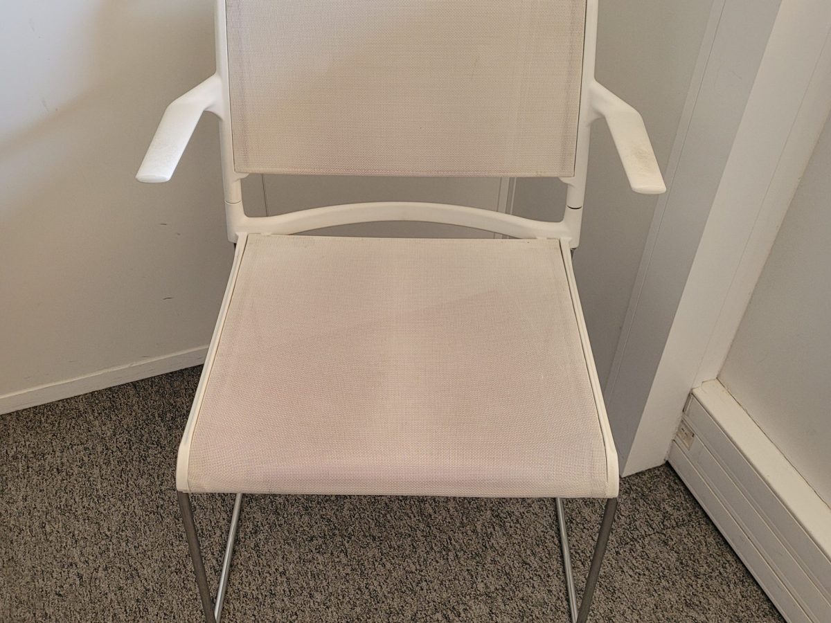 Chaise de réunion empilable Wilkahn blanche SWEET - OCCASION – Image 4