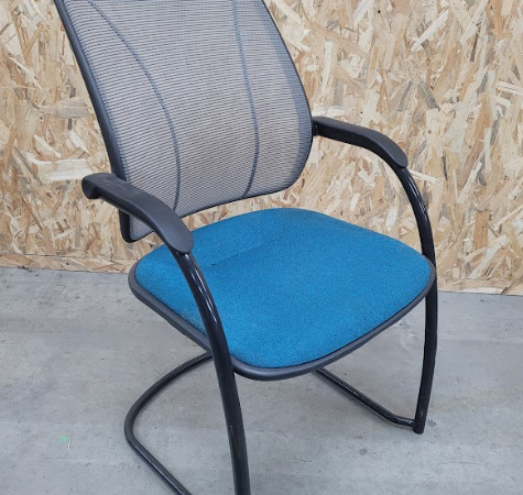 Chaise luge Humanscale gris clair et bleu - OCCASION – Image 2