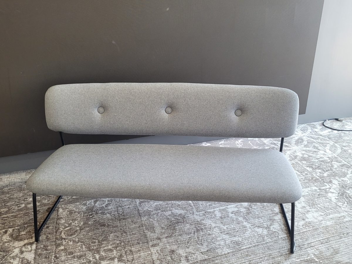 Canapé / Banquette BLA STATION 135x70x70 Gris clair KINA - OCCASION – Image 2