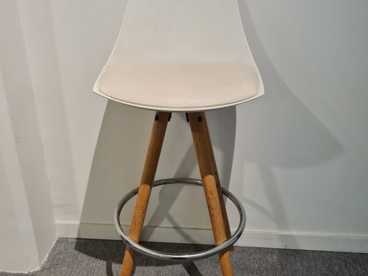Chaise haute blanche pied bois SIDOE - OCCASION – Image 2