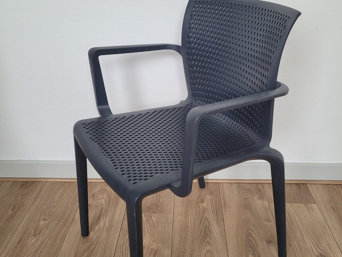 Chaise empilable DOCKER DISQUE gris - OCCASION – Image 3