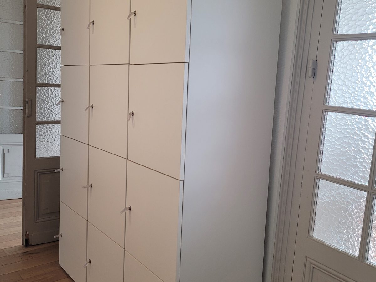 Colonne 4 casiers avec clefs DISQUE - OCCASION – Image 4