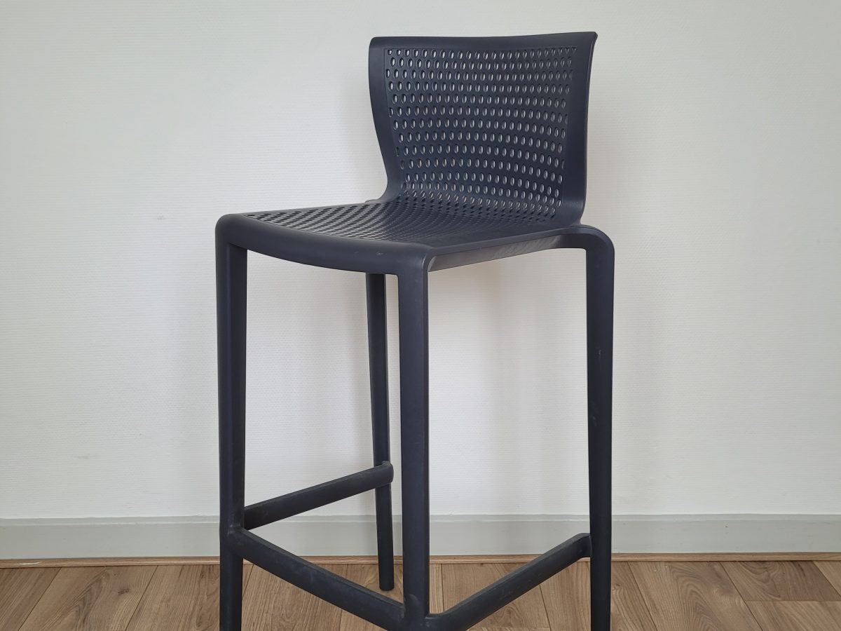 Chaise haute empilable Docker DISQUE grise - OCCASION – Image 3