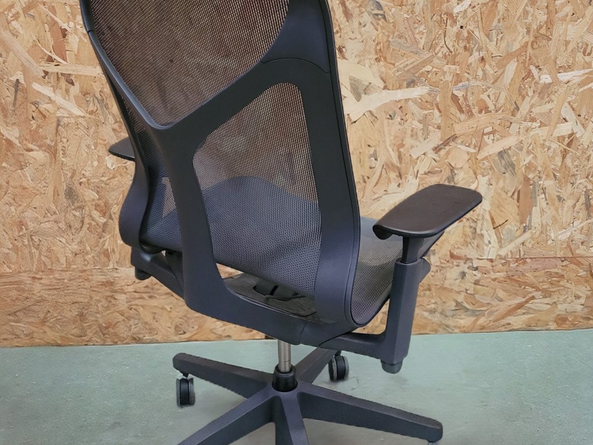 Siège Herman Miller Cosm Graphite - Dossier intermédiaire - OCCASION – Image 3